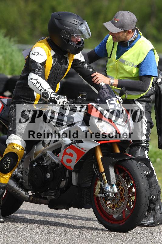 Archiv-2025/10 23.04.2025 Cornu Master School ADR/rot-rouge/58